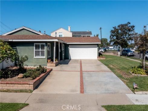 19271  Harding   Lane, Huntington Beach, CA