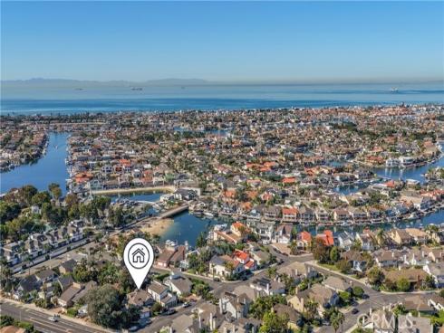 16261 Santa Barbara Lane, Huntington Beach, CA