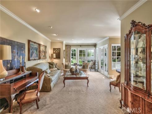 16261 Santa Barbara Lane, Huntington Beach, CA