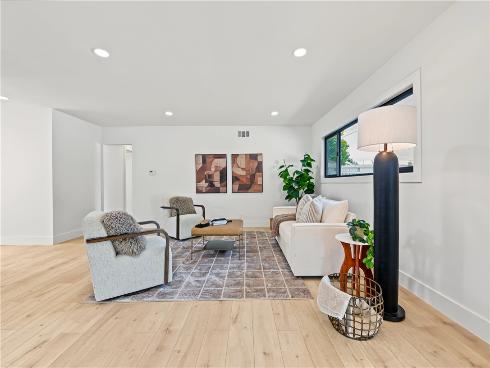 8561 Donald Circle , Huntington Beach, CA