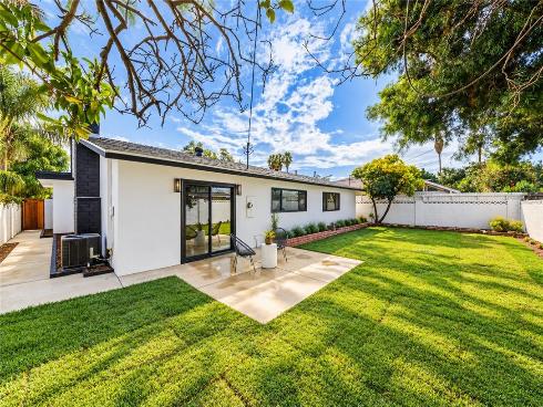 8561 Donald Circle , Huntington Beach, CA