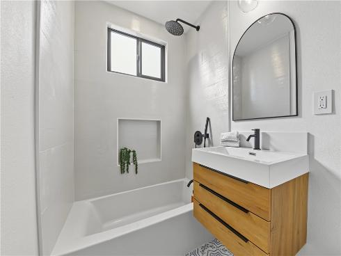 8561 Donald Circle , Huntington Beach, CA