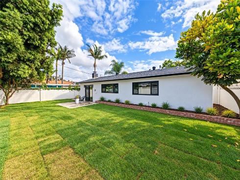 8561 Donald Circle , Huntington Beach, CA