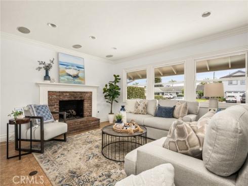 17751 Lewis , Huntington Beach, CA