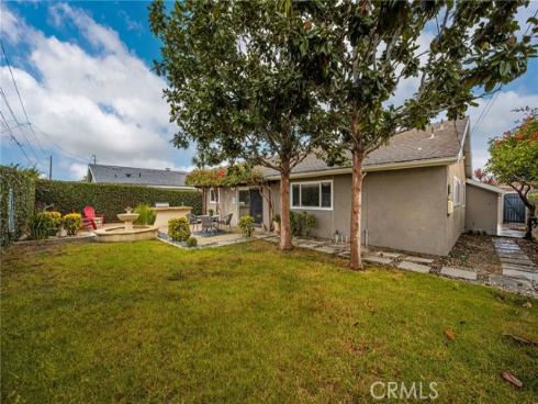 17751 Lewis , Huntington Beach, CA