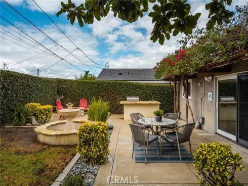 17751 Lewis , Huntington Beach, CA
