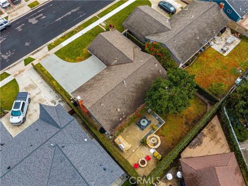 17751 Lewis , Huntington Beach, CA