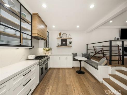 19321 Weymouth , Huntington Beach, CA