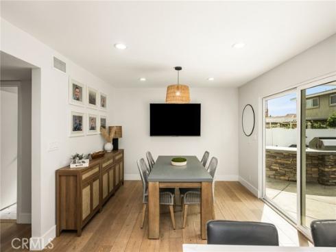 19321 Weymouth , Huntington Beach, CA