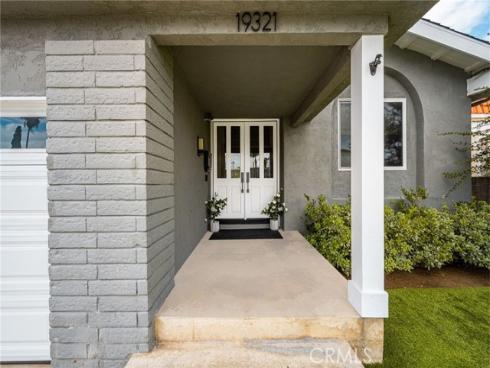 19321 Weymouth , Huntington Beach, CA