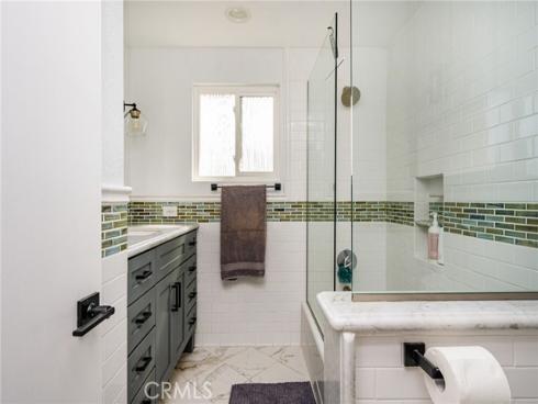 19321 Weymouth , Huntington Beach, CA