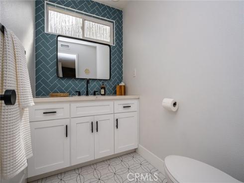 19321 Weymouth , Huntington Beach, CA