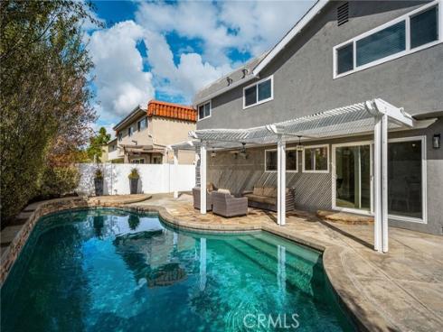 19321 Weymouth , Huntington Beach, CA