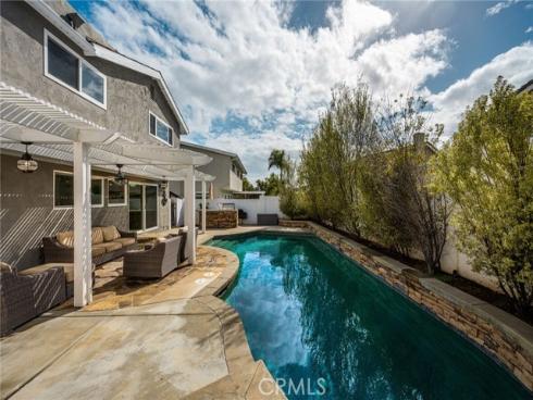 19321 Weymouth , Huntington Beach, CA