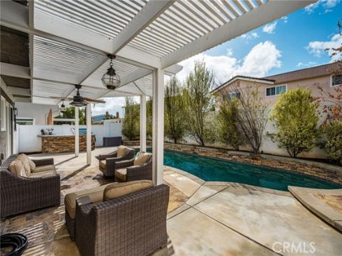 19321 Weymouth , Huntington Beach, CA