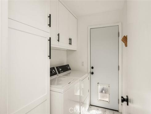 19321 Weymouth , Huntington Beach, CA
