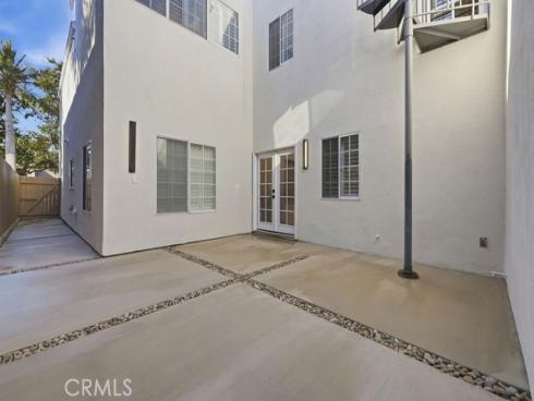 1208 California Street, Huntington Beach, CA