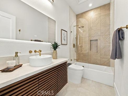 1208 California Street, Huntington Beach, CA