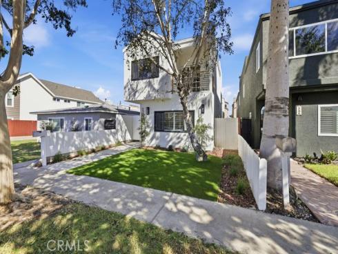 1208 California Street, Huntington Beach, CA