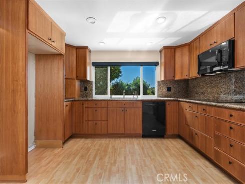 15581 Wild Plum Circle, Huntington Beach, CA