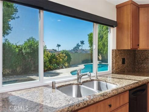 15581 Wild Plum Circle, Huntington Beach, CA