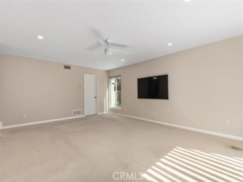 15581 Wild Plum Circle, Huntington Beach, CA