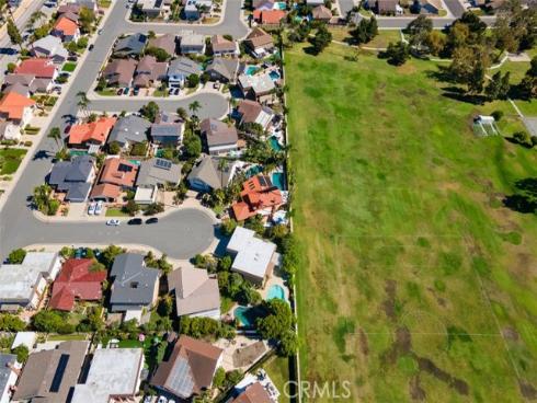 15581 Wild Plum Circle, Huntington Beach, CA