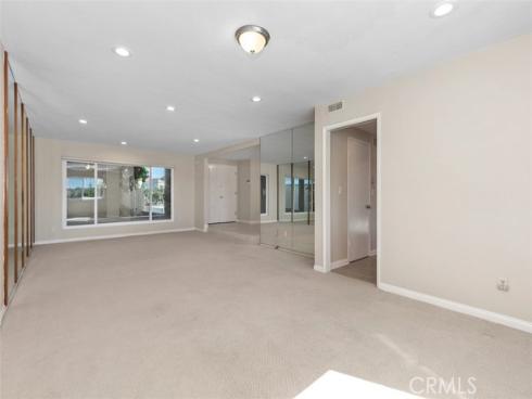 15581 Wild Plum Circle, Huntington Beach, CA