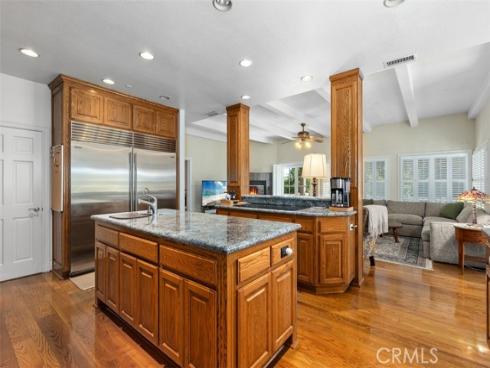 18732 Jockey Circle , Huntington Beach, CA