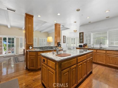 18732 Jockey Circle , Huntington Beach, CA
