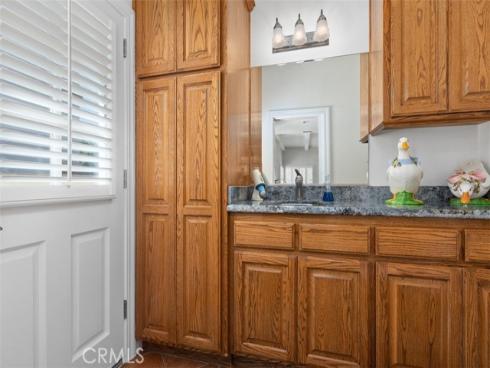 18732 Jockey Circle , Huntington Beach, CA