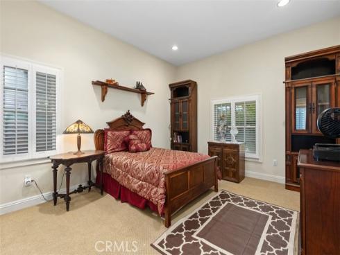 18732 Jockey Circle , Huntington Beach, CA