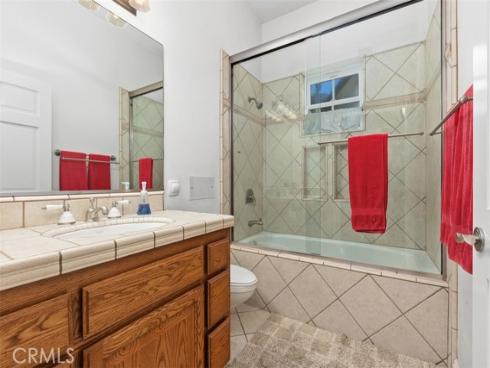 18732 Jockey Circle , Huntington Beach, CA