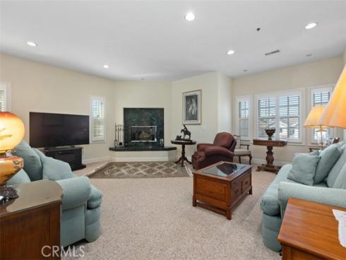 18732 Jockey Circle , Huntington Beach, CA