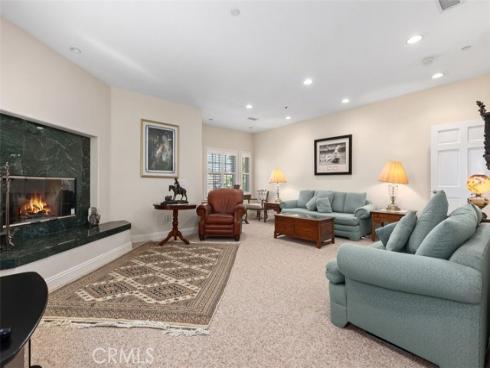 18732 Jockey Circle , Huntington Beach, CA