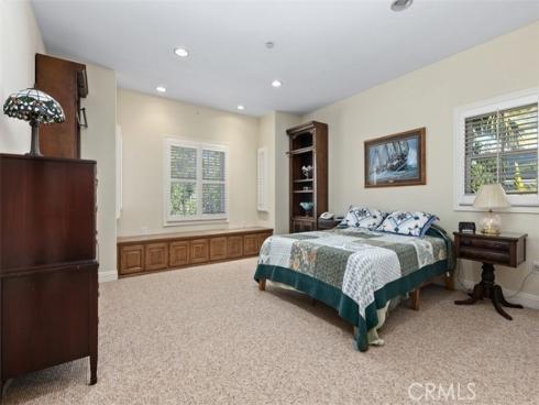 18732 Jockey Circle , Huntington Beach, CA