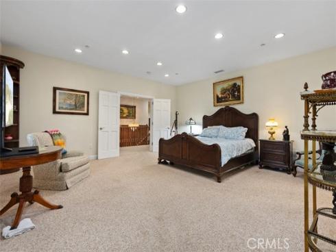 18732 Jockey Circle , Huntington Beach, CA
