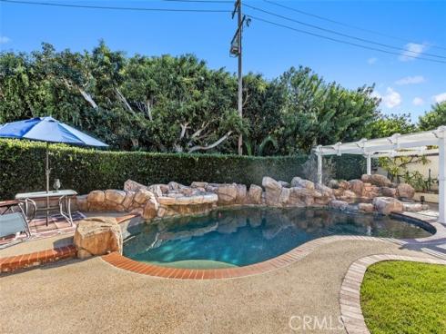 18732 Jockey Circle , Huntington Beach, CA