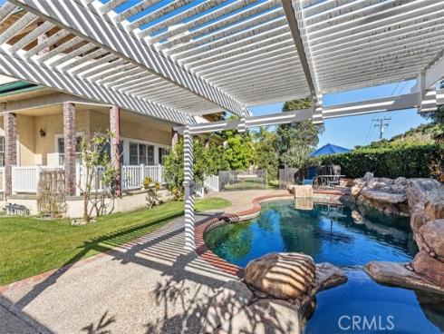 18732 Jockey Circle , Huntington Beach, CA