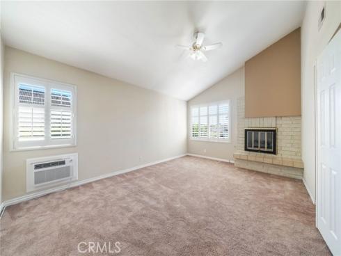 8452 Compton , Huntington Beach, CA