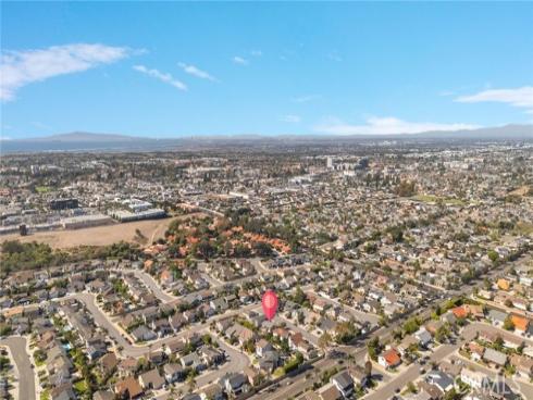 8452 Compton , Huntington Beach, CA