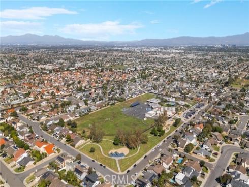 8452 Compton , Huntington Beach, CA