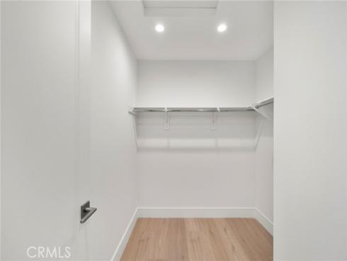 20852  Farnsworth   Lane, Huntington Beach, CA
