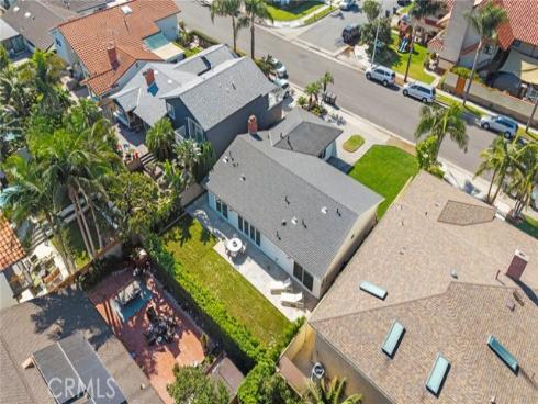 20852  Farnsworth   Lane, Huntington Beach, CA