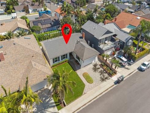 20852  Farnsworth   Lane, Huntington Beach, CA