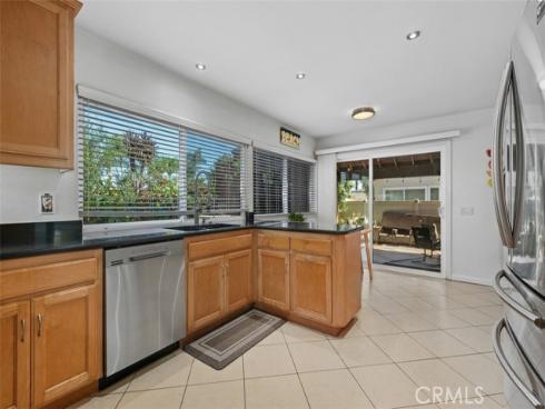 9301  Neolani  , Huntington Beach, CA