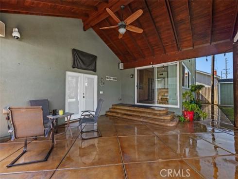 9301  Neolani  , Huntington Beach, CA