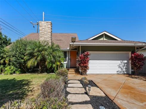 9301  Neolani  , Huntington Beach, CA