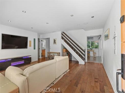 9301  Neolani  , Huntington Beach, CA