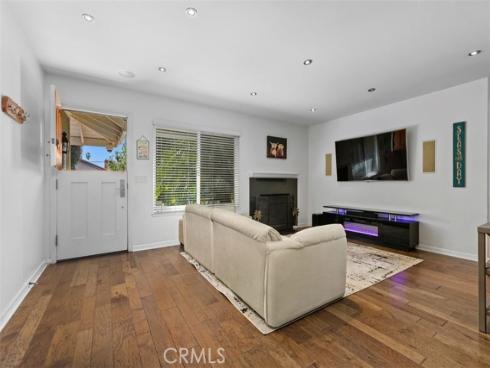 9301  Neolani  , Huntington Beach, CA